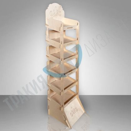 Стелаж от шперплат с наклонени рафтове